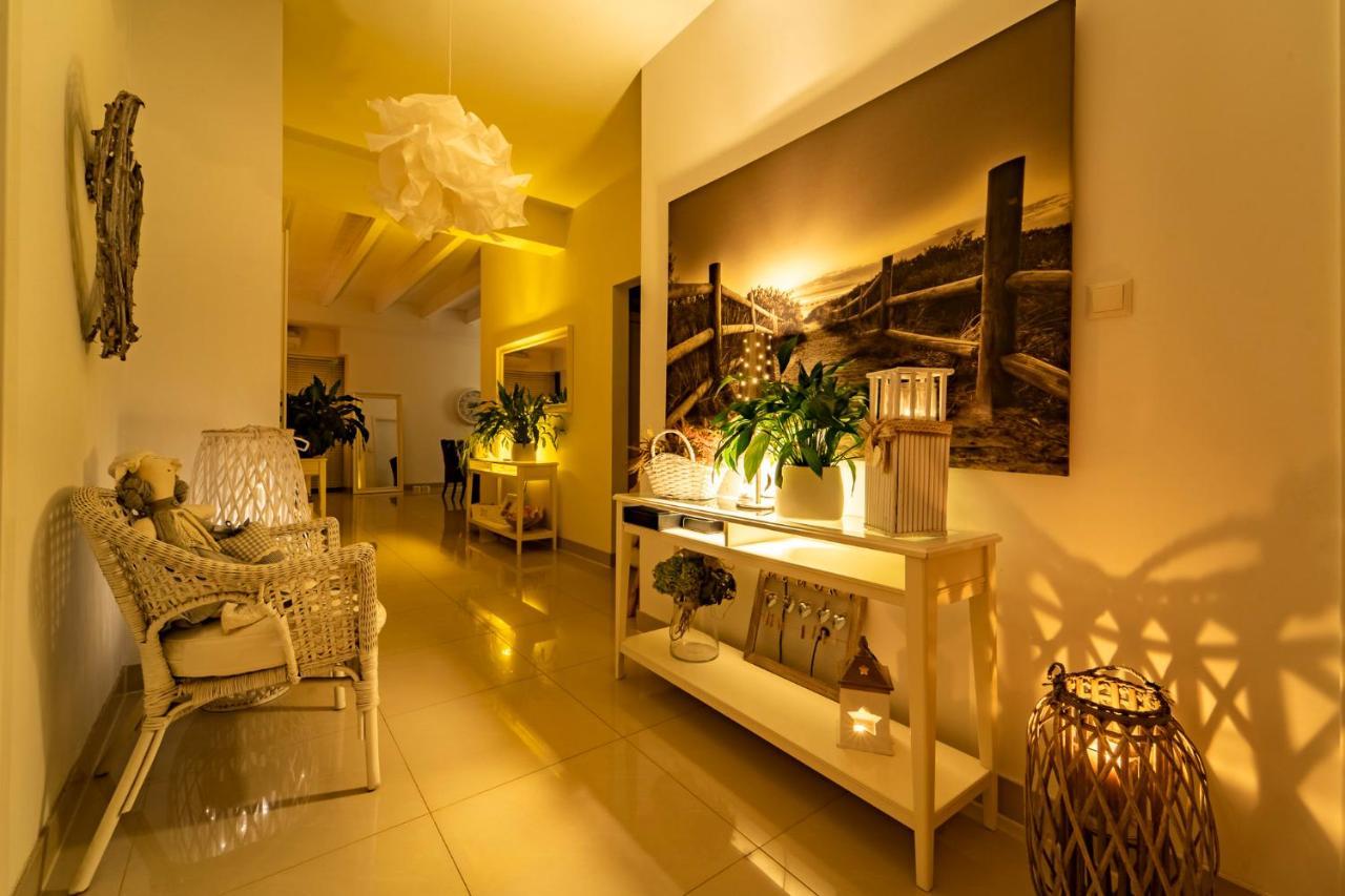 Spa Love Home Sauna Jacuzzi Romantyczny Dom Dla Pary Z Prywatnym Spa Ζιελόνα Γκόρα Εξωτερικό φωτογραφία