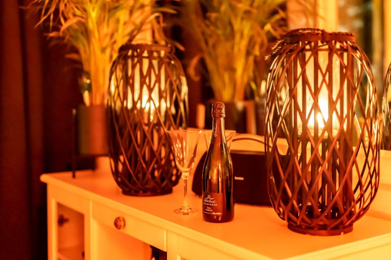 Spa Love Home Sauna Jacuzzi Romantyczny Dom Dla Pary Z Prywatnym Spa Ζιελόνα Γκόρα Εξωτερικό φωτογραφία